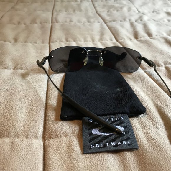 sunglasses - Picture 2 of 2